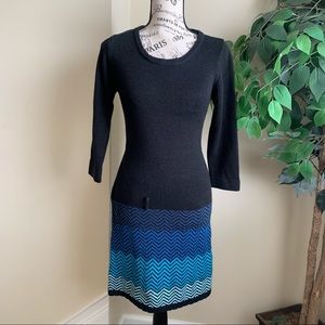 Mandee Drop Waist Chevron Sweater Dress Black Blue Sz L